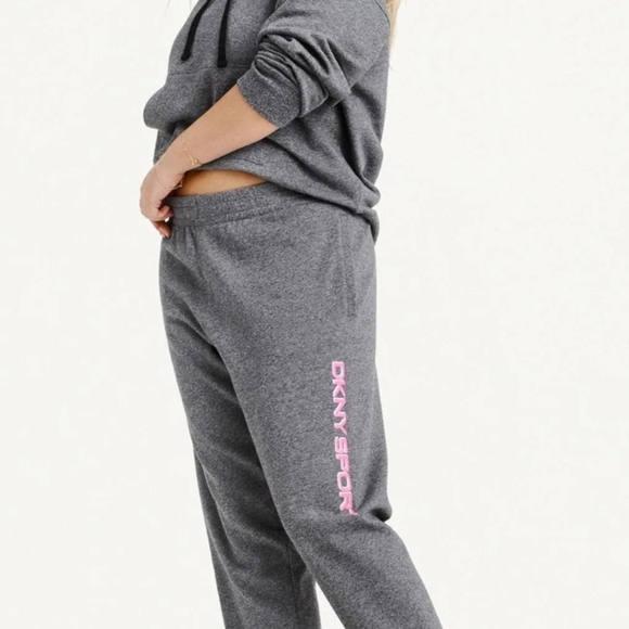 Dkny Plus Womens Logo High Rise Jogger Pants, Plus 18W (2X) / Gray - Picture 4 of 5